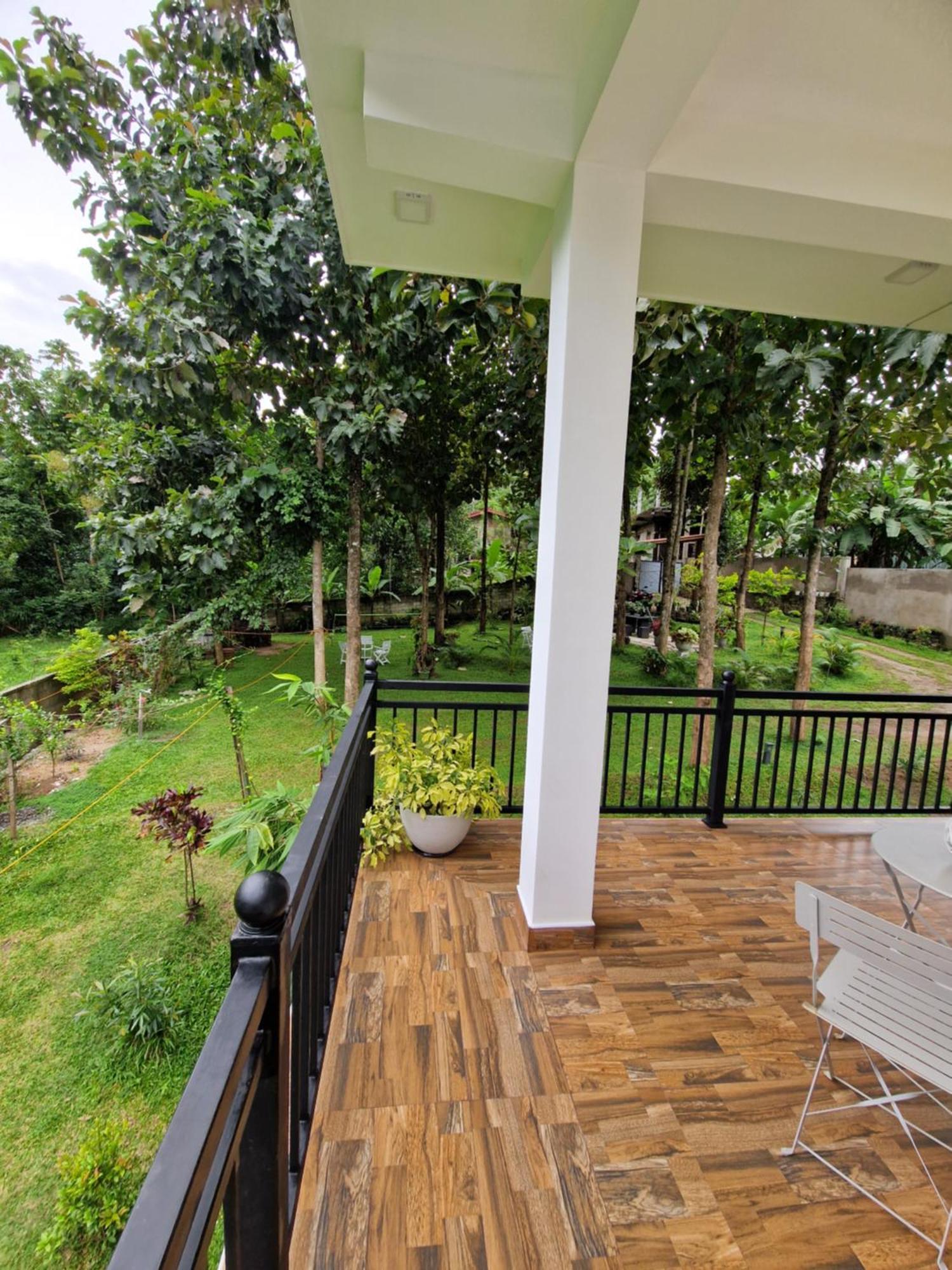 Villa Sole Канди Екстериор снимка
