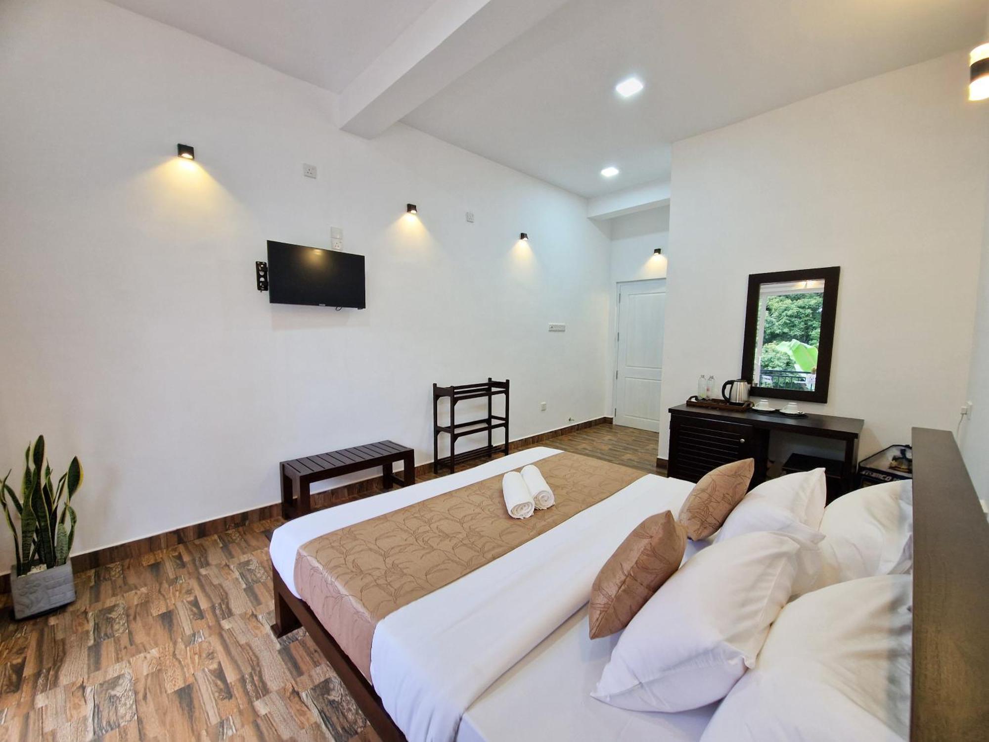 Villa Sole Канди Екстериор снимка